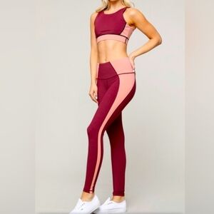 Yelete Color Block Active Sports Bra and Leggings Set